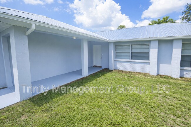 Photo - 3041 Hoban Ave