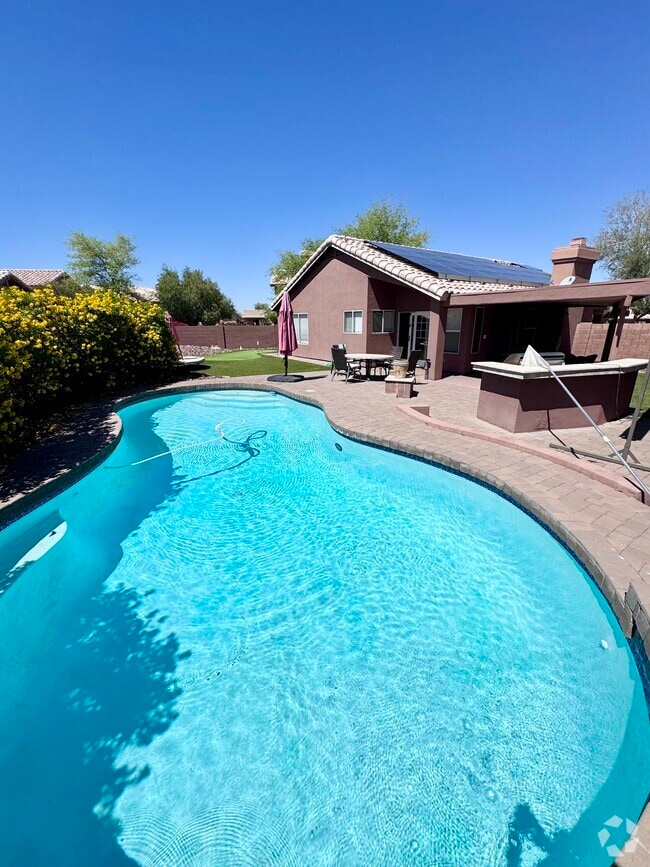 Building Photo - 4027 E Rancho Del Oro Dr Rental