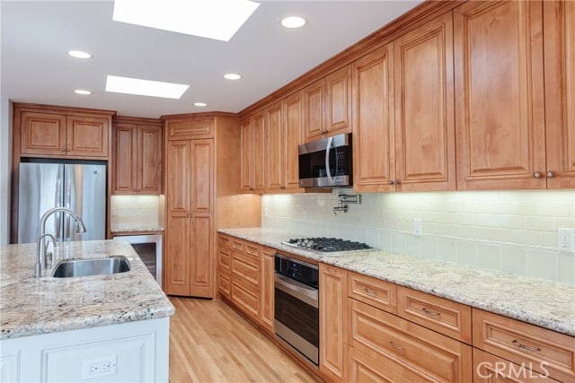 Photo - 421 6th St