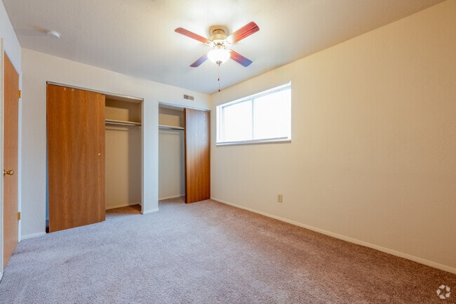 2BR, 1BA - 771SF - Primary Bedroom