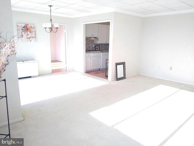 Photo - 10401 Grosvenor Pl Unit 1018