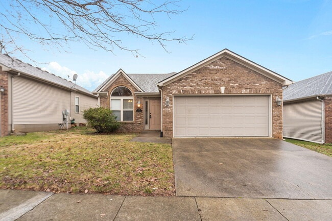 Building Photo - 305 Spring Valley Ln