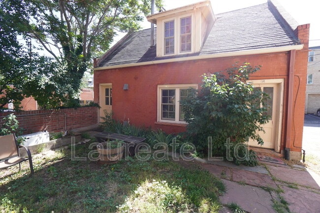 Photo - 834 Clarkson St Unidad #14 Rental