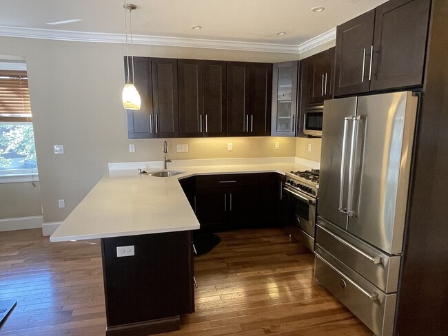 Photo - 7 Wendell Pl Apartment Unit 4