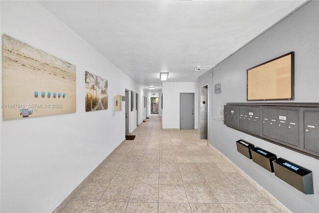 Photo - 1939 Jefferson St Unit 401