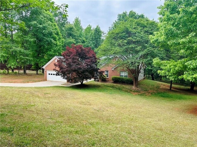 Building Photo - 1080 Hunters Crossing Ln