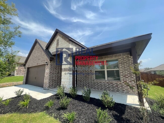 Photo - 1809 Barberry Way