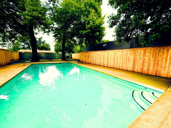 Photo - Midtown Quadplex with Pool- 3 bed, 2 bath
