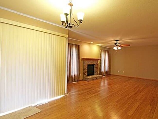 Photo - Great NE location -  4 bedroom 2.5 bath with attached 2 stall garage. Close to shopping & restaur...