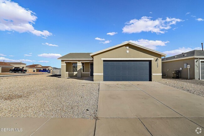 Building Photo - 1000 Cattail Ln Rental