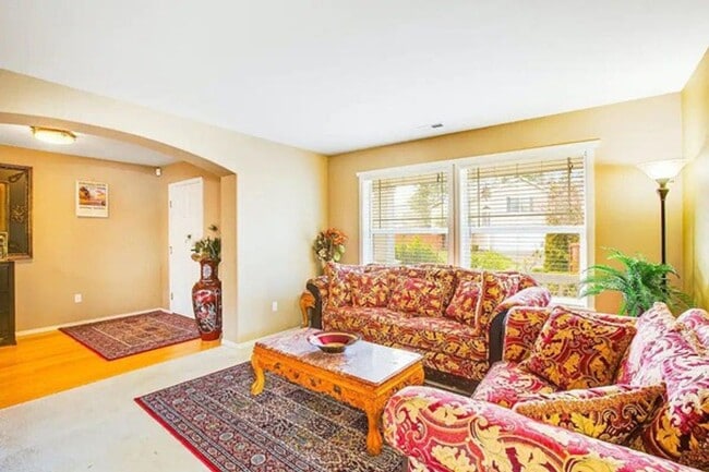 18042 169th Ave SE