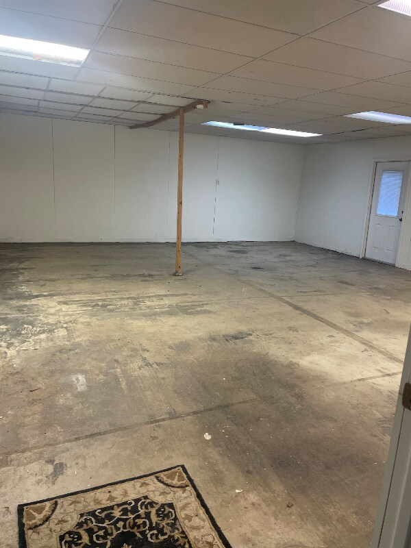 Photo - 227 E Pomfret St