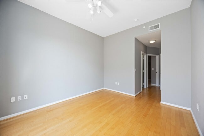 Photo - 3505 Sage Rd Unit 1406