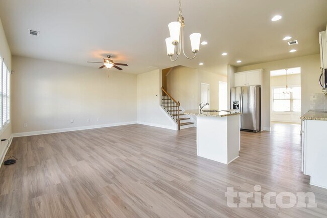 Photo - 4342 Bella View Dr