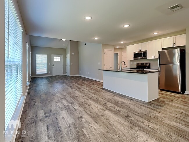 Photo - 10 Willowridge Ln