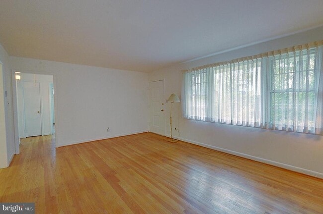 Photo - 3605 Dundee Driveway