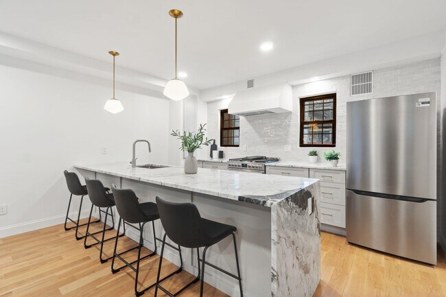Photo - 82 Colgate St Unit 3