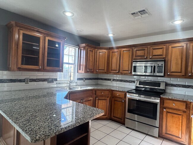 Photo - 20 Havenshire Cir