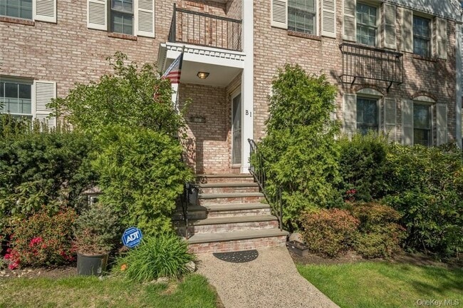 Photo - 149 Fenimore Rd Unit B1