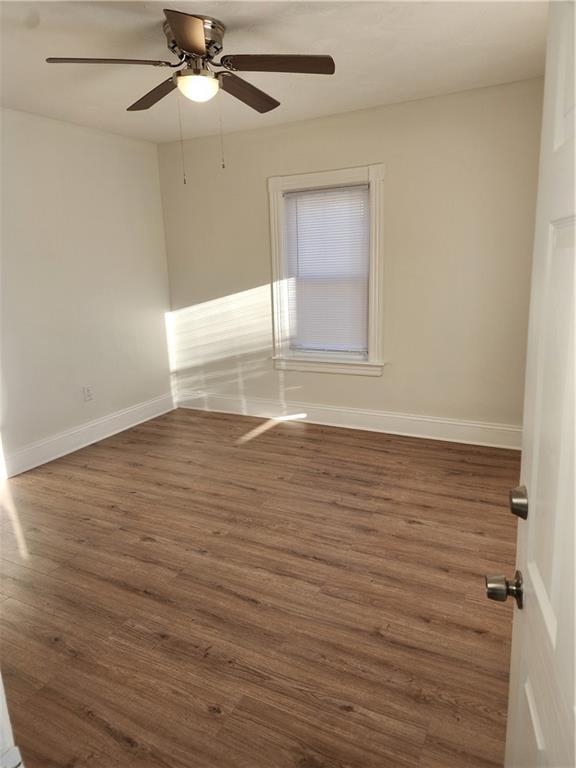 Photo - 299 Lowden St