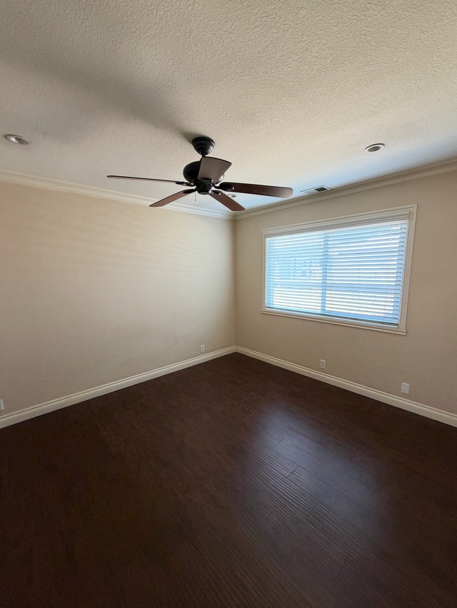 Photo - 4928 W 119th Pl Unidad #C