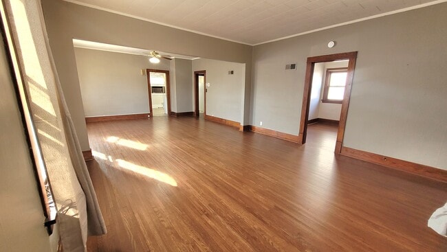 Photo - 806.1 Unit 1