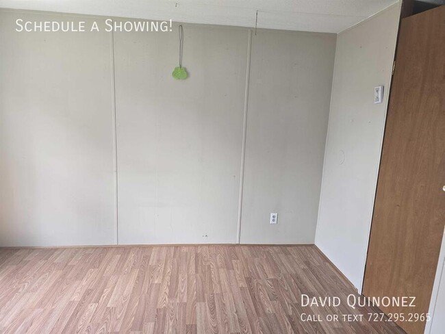 Photo - 221 Eastwood Dr