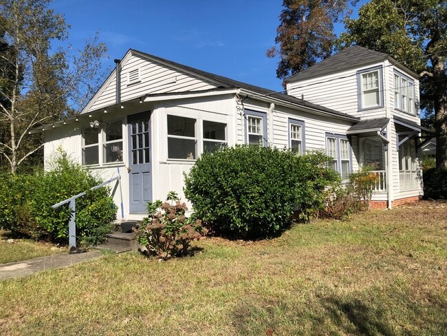 Photo - 3 Bedrooms, 1 Bathroom - West Rome House