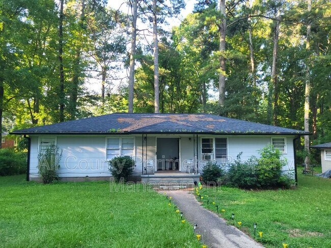 Building Photo - 504 Past St