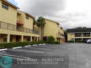 Building Photo - 3009 Riverside Dr Unit 116 Rental