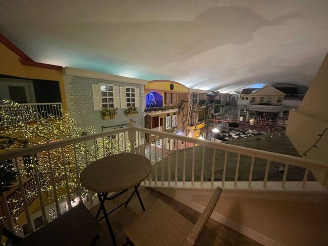 Building Photo - Furnished 2 bedroom 2 bath Condo - Apartment in a Gated Community,  Blue Eye, MO,  Near Branson, MO Unit 321