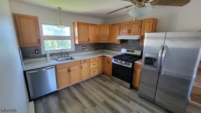 Photo - 39 Wadsworth St