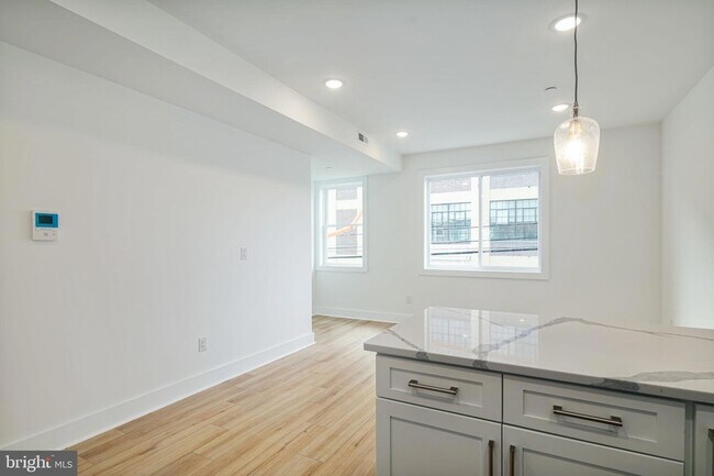 Photo - 2021 N 2nd St