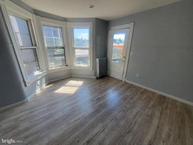 Photo - 608 N 10th St