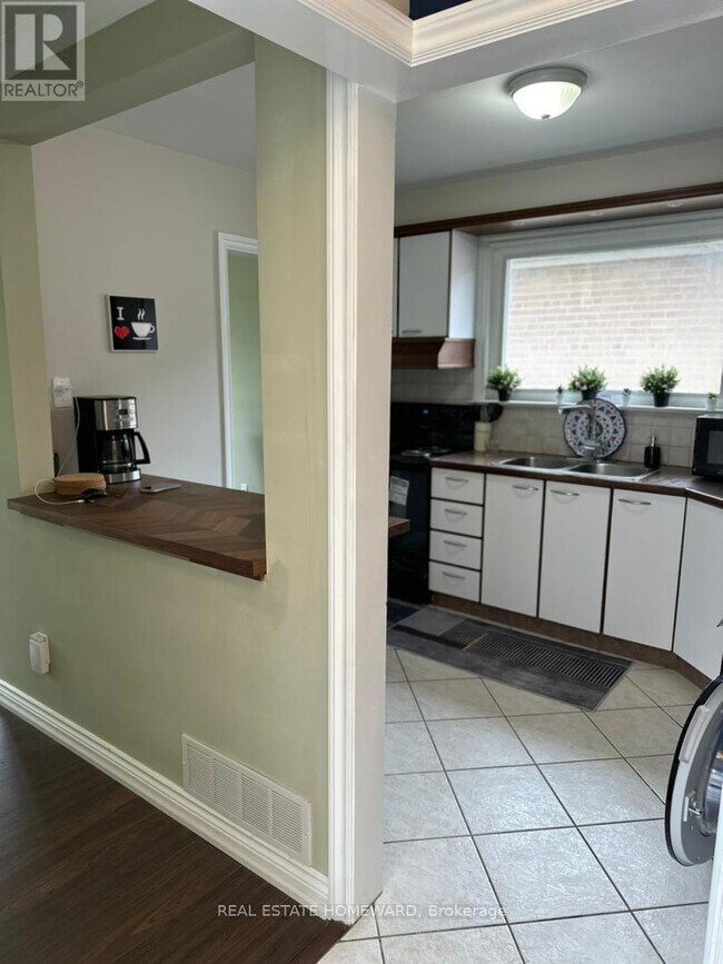 Photo - 267 Homewood Ave