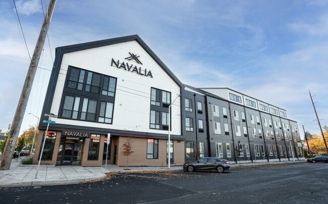 Photo - Navalia
