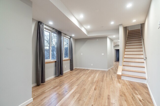 Photo - 2045 N College Ave