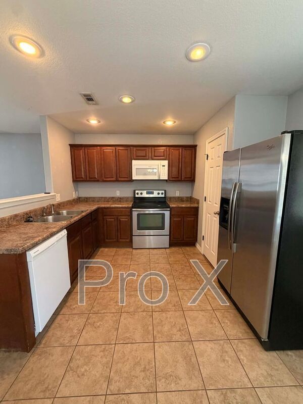 Photo - 2016 S Highview Ave