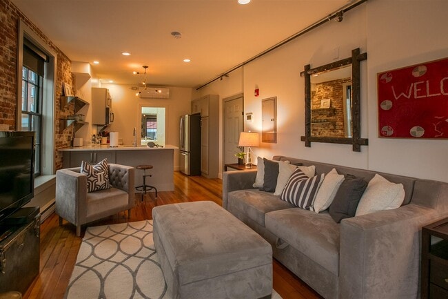 140 Penhallow St Unit 2A