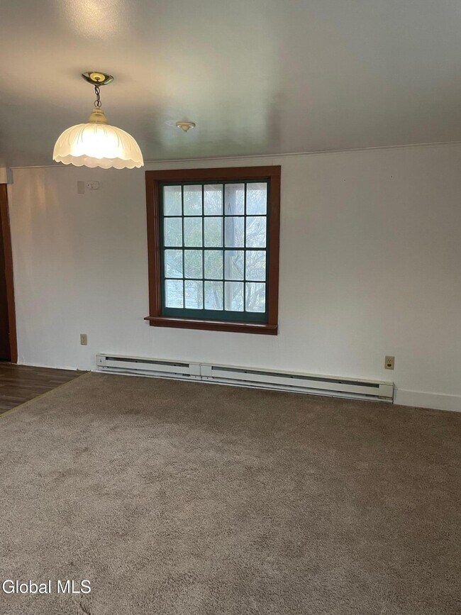 Photo - 6209 Schoharie Turnpike