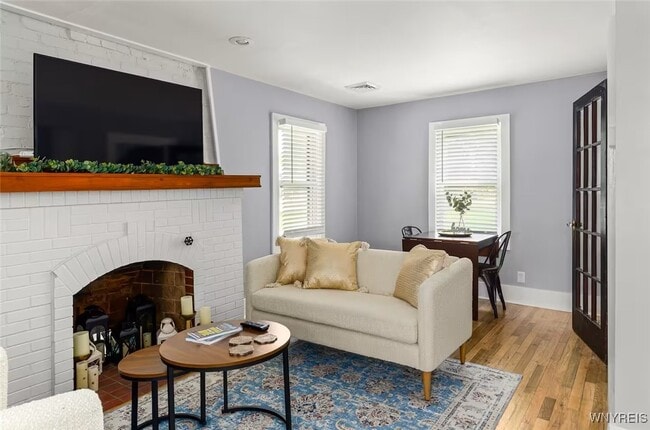 Photo - 528 Ward Rd