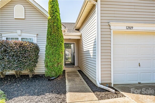 Photo - 12819 Slade Castle Ct