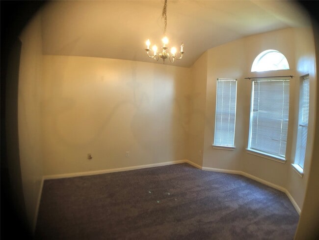 Photo - 18442 S Wimbledon Dr