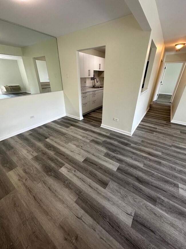Photo - 900 N Lakeside Dr Unit 1A