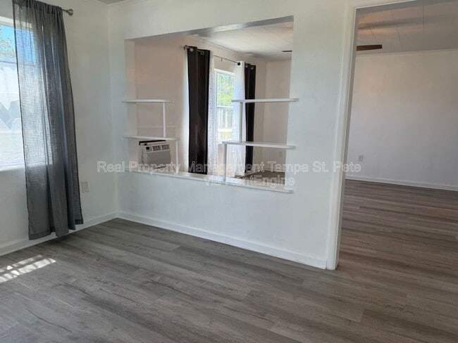 Photo - 6900 Miami St Unit 1