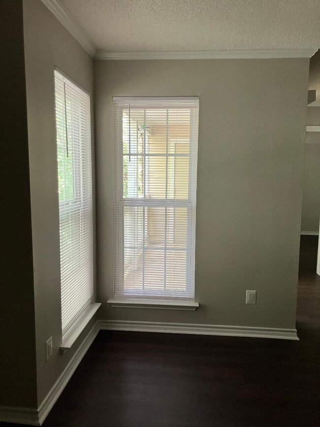 Photo - 1504 Lincoln Way Unit #231