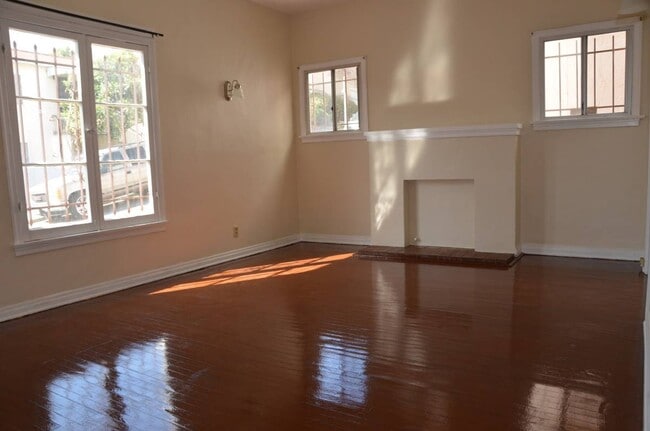 Building Photo - 964 Marview Ave Unit 2 Rental