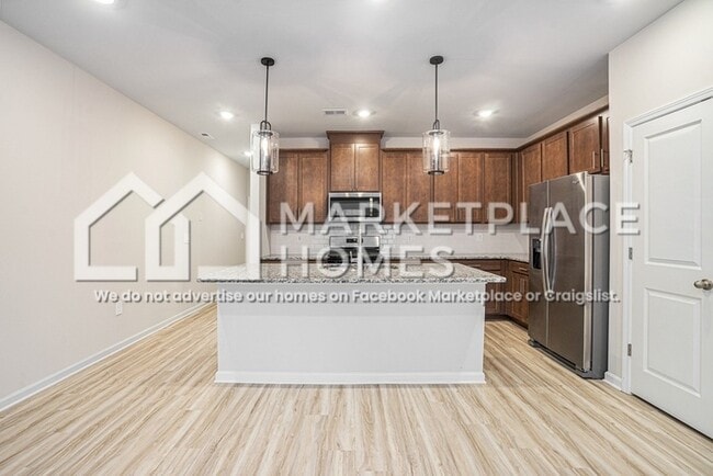 Photo - 2105 Avalon Rdg