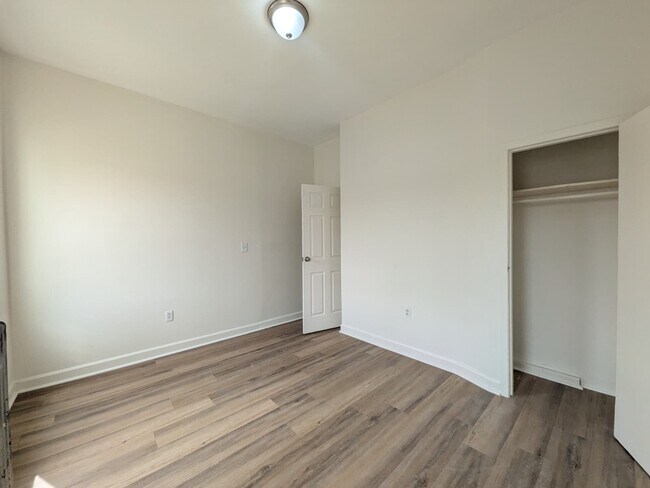 Photo - 26 Vineyard Ave Unit Duplex
