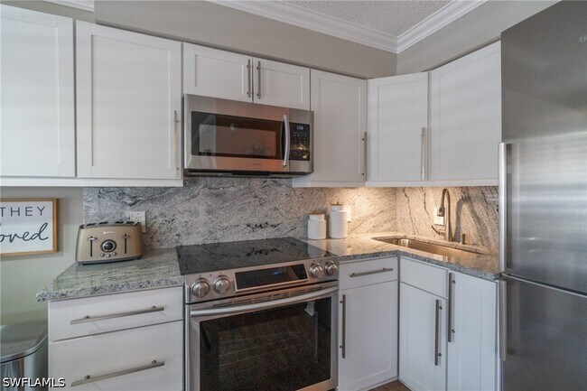 Building Photo - 1215 Edington Pl Unit A6